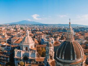 Catania: la meravigliosa città racchiusa tra l’Etna e il mare